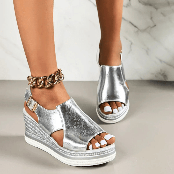 SOLEA | Elegant Orthopedic Sandals for All-Day Comfort