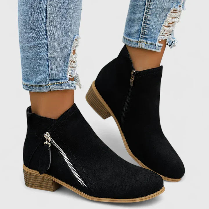 CHELSEA | Sophisticated Comfort Boots