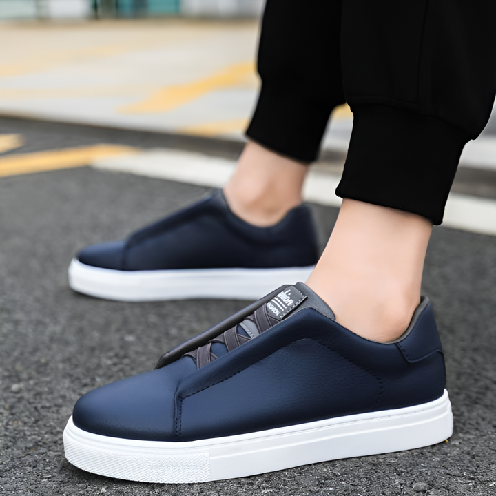 JASON | The Timeless Classic Sneaker