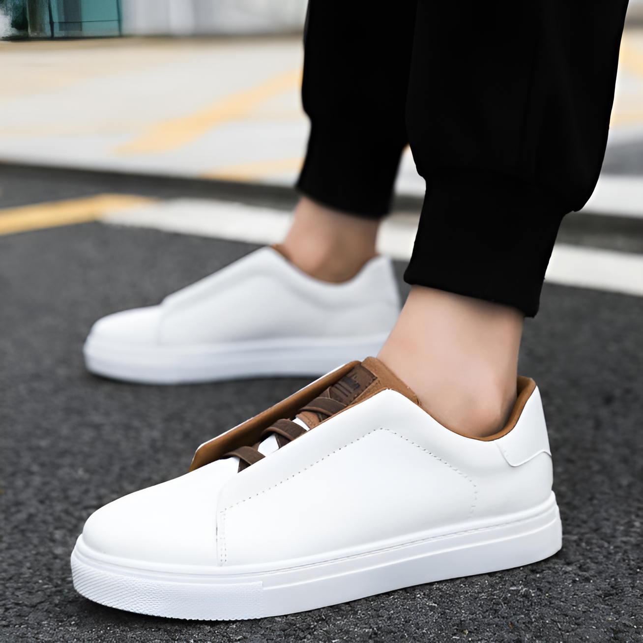 JASON | The Timeless Classic Sneaker