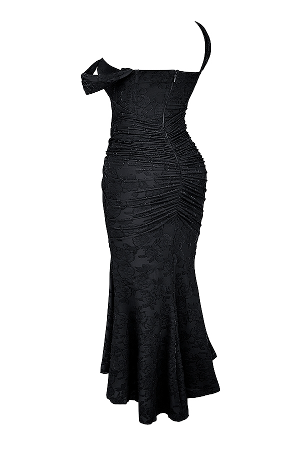 Carisia | Elegant Maxi Dress