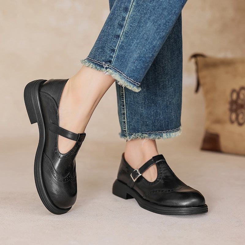 AMIRA | Classic Mary Jane Shoes